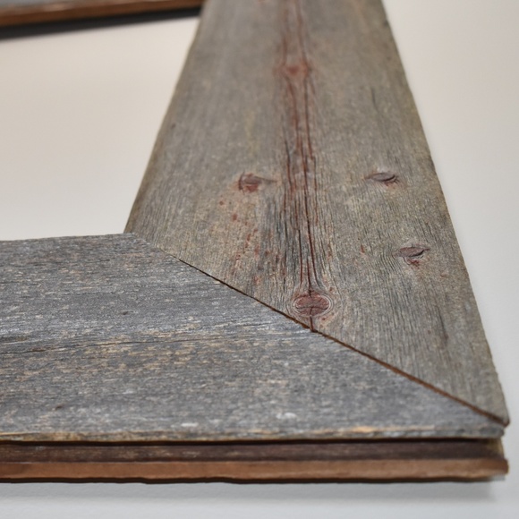 Over-sized Barn Wood Frame - Picture 5 of 5